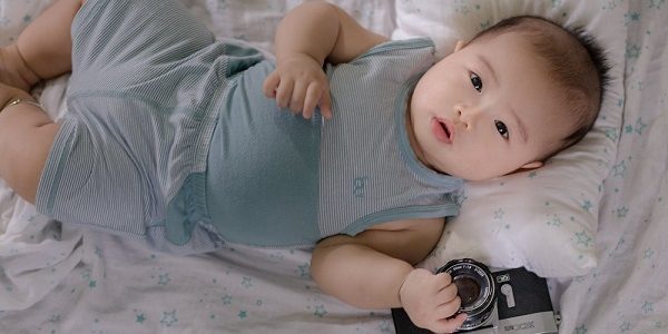 Can Diapers Affect a Baby Boy?