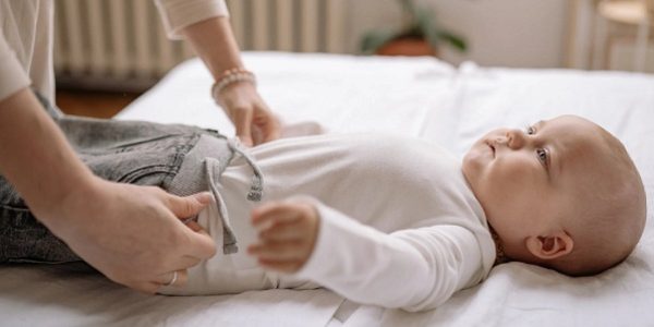 Which Are Better, Diapers Vs Pull Ups